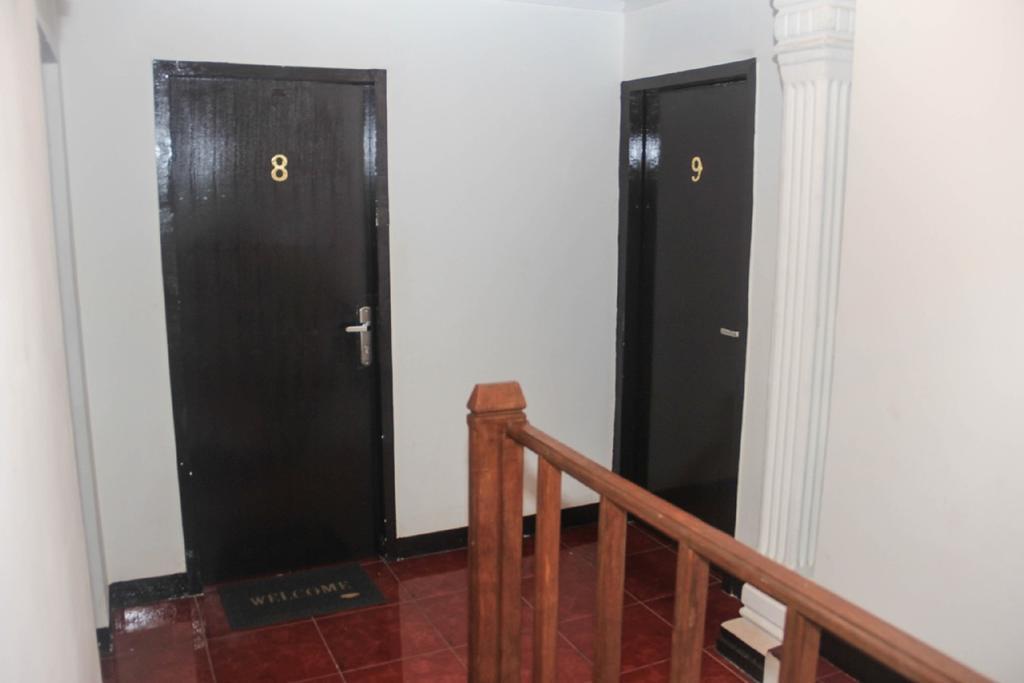 Pele Guesthouse Bandung Exterior photo